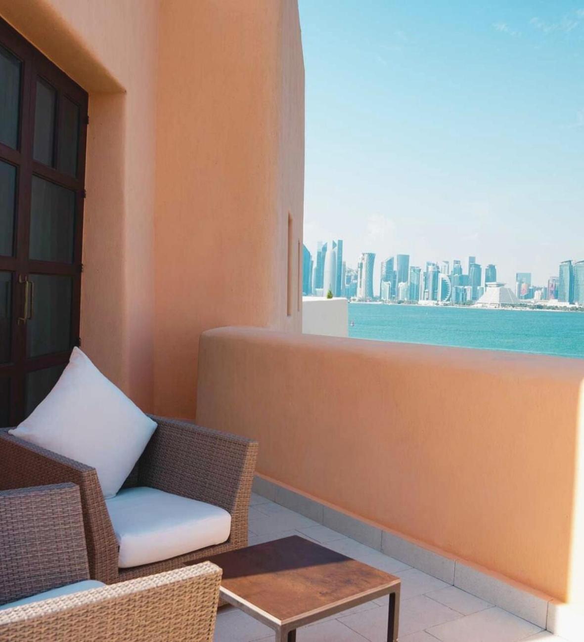 Mina Hotel And Residences By The Torch 多哈 外观 照片 View of the Doha skyline from the hotel