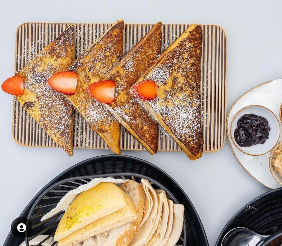 Mina Hotel And Residences By The Torch 多哈 外观 照片 French toast
